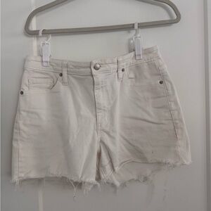 UNIVERSAL THREAD White Denim shorts
